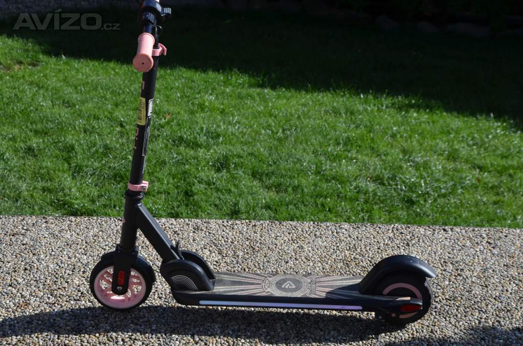 Elektro koloběžka FanttikRide C9 PRO růžová