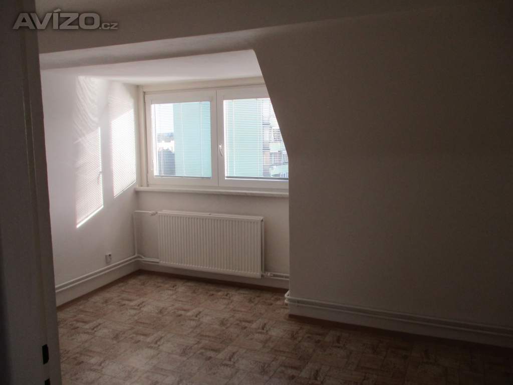 Foto inzerátu Pronájem bytu 2+1 57m2 v Opavě,parkování auta ,bez provize RK