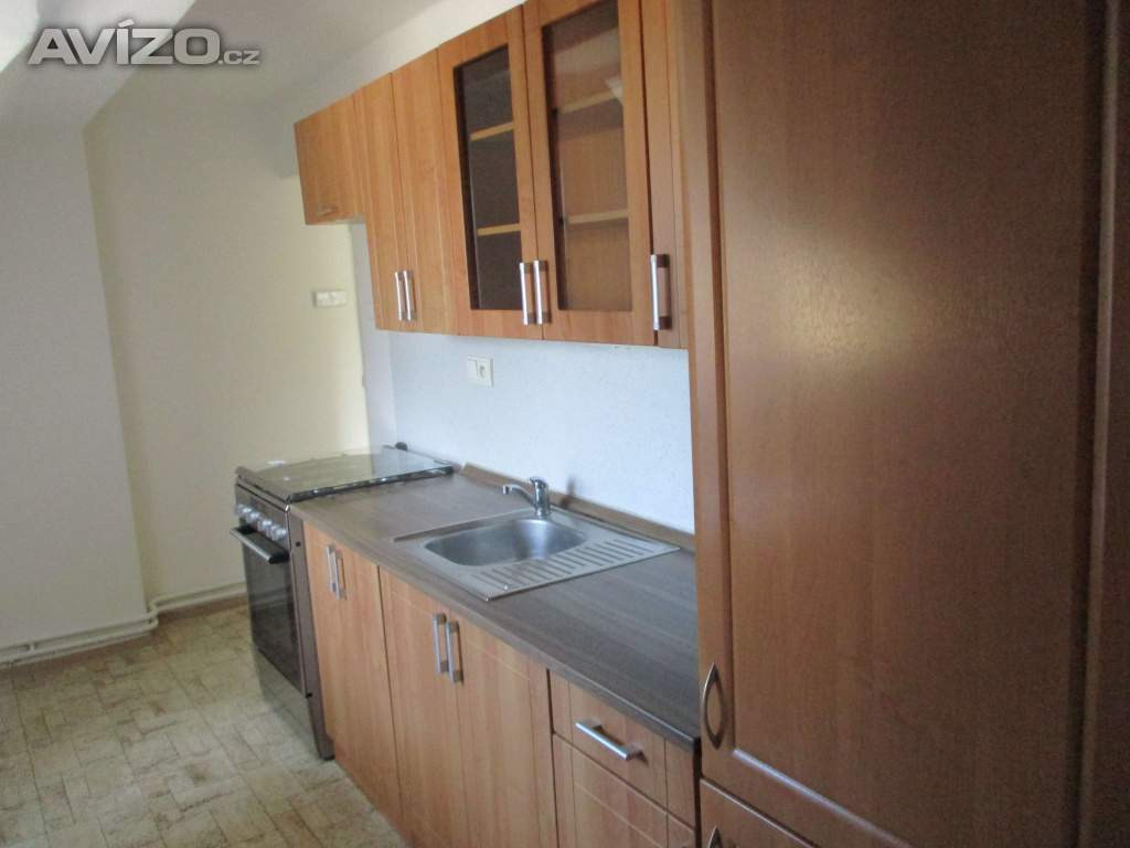Foto inzerátu Pronájem bytu 2+1 57m2 v Opavě,parkování auta ,bez provize RK
