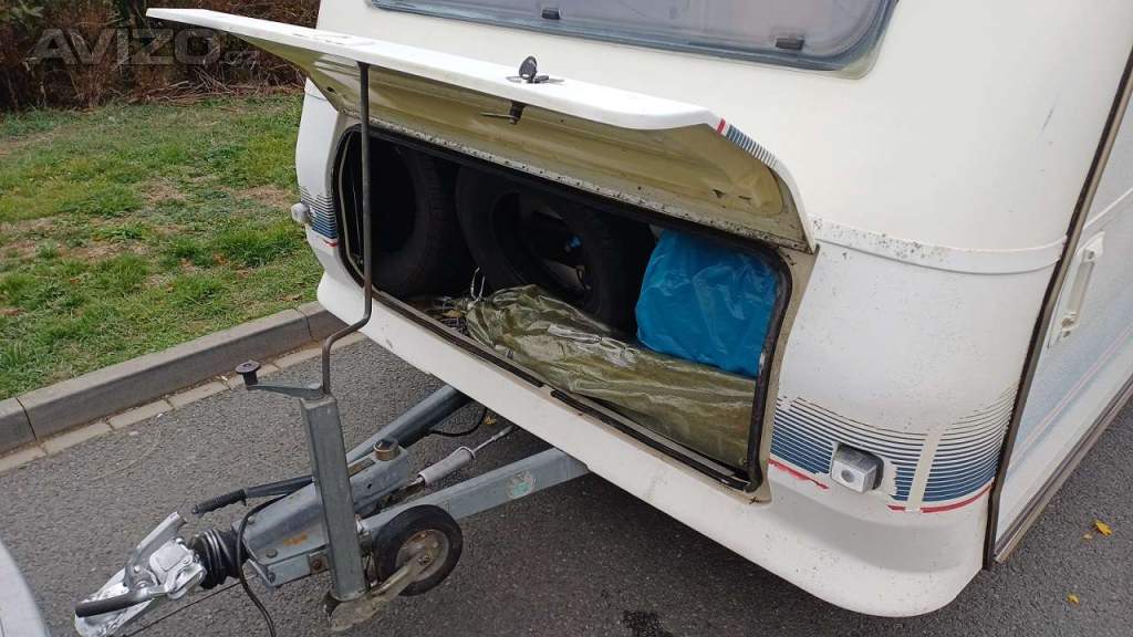 Foto inzerátu Karavan Adria Forma 470 / toaleta / předstan / 100km