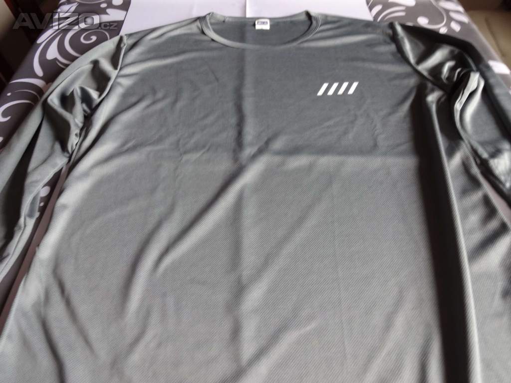 Foto inzerátu Trička
