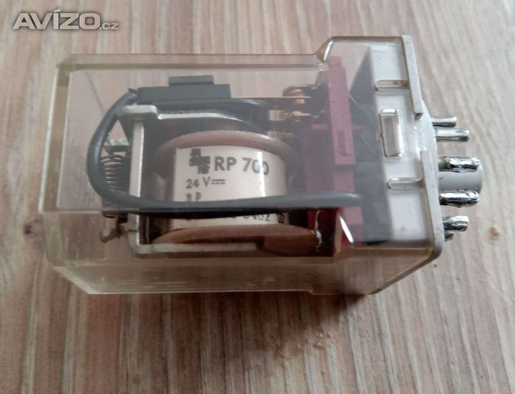 Relé RP700/24V