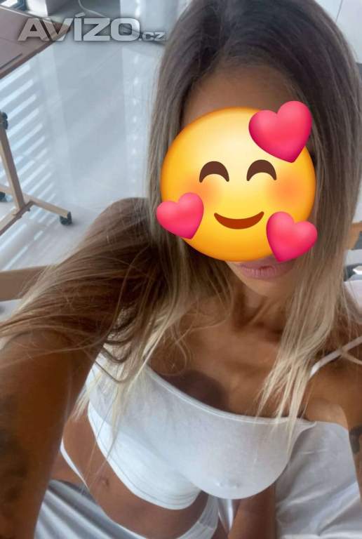 Eskort Sarlota