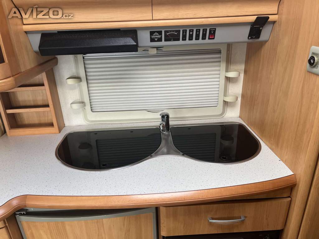Foto inzerátu Obytný přívěs-karavan-Hobby 560 excelent easy