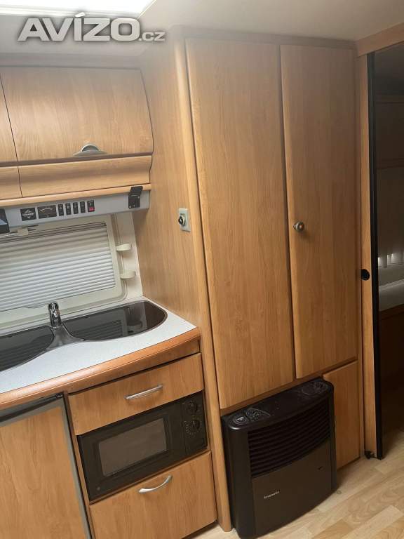 Foto inzerátu Obytný přívěs-karavan-Hobby 560 excelent easy