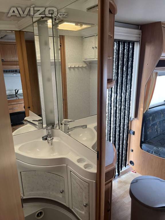 Foto inzerátu Obytný přívěs-karavan-Hobby 560 excelent easy