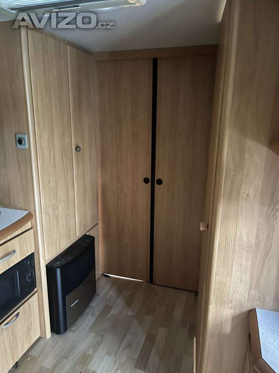 Foto inzerátu Obytný přívěs-karavan-Hobby 560 excelent easy