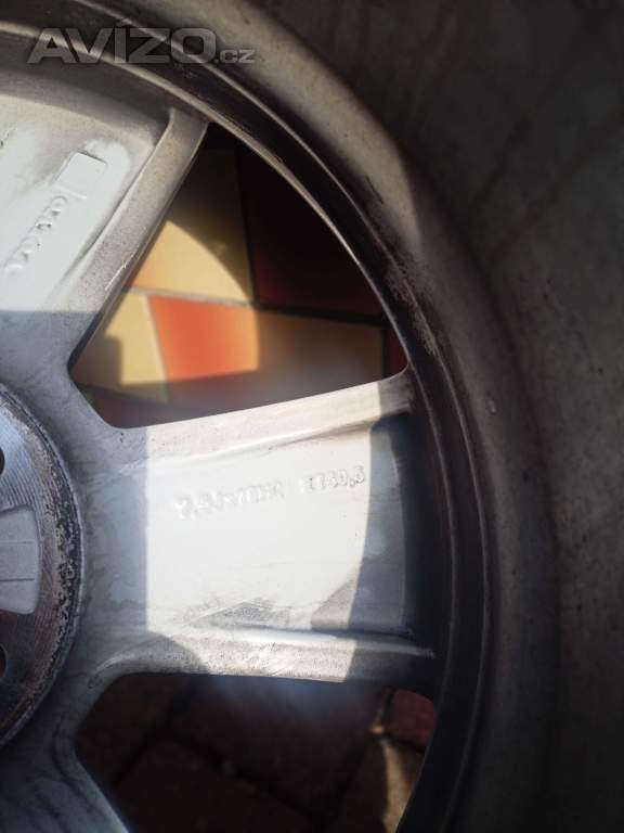 Foto inzerátu Zimní AL kola Volvo 