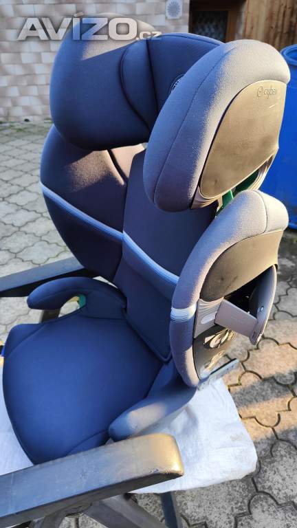 Foto inzerátu Dětská autosedačka Cybex Solution S i-Fix (100–150 cm) – Barva modrá