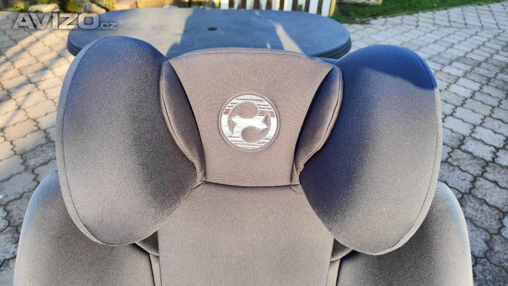 Foto inzerátu Dětská autosedačka Cybex Solution S i-Fix (100–150 cm) – Barva modrá