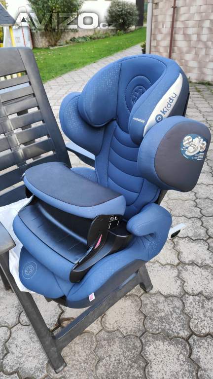 Foto inzerátu Špičková autosedačka Kiddy Phoenixfix 3 (9–18 kg) s pultíkem – Modrá
