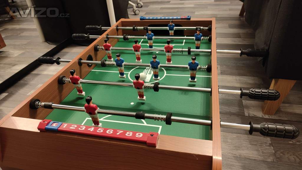 Foto inzerátu Kvalitní stolní fotbálek Bandito Mini-Kicker Teleskop (95x52x25 cm)