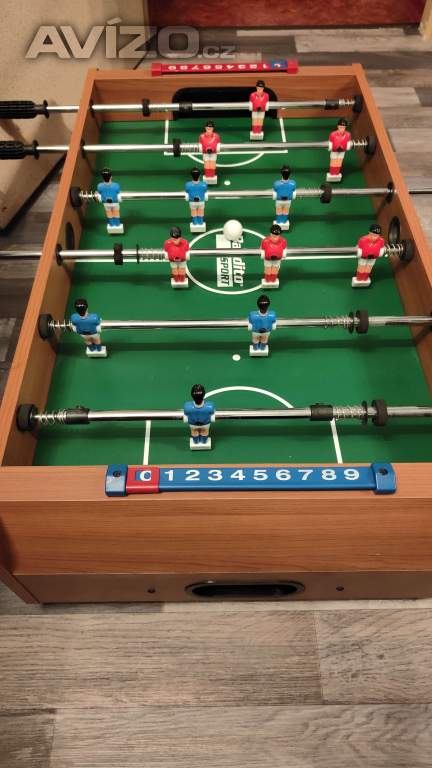 Foto inzerátu Kvalitní stolní fotbálek Bandito Mini-Kicker Teleskop (95x52x25 cm)