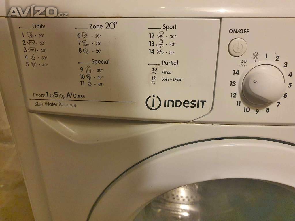 Foto inzerátu PRACKA INDESIT IWSD 51051,BOCNI PLNEMI,5KG,DISPLEJ,A+,1000 OT.