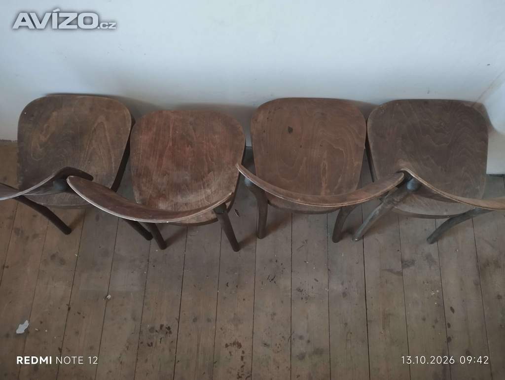 Foto inzerátu Prodám staré dřevěné židle 4ks.