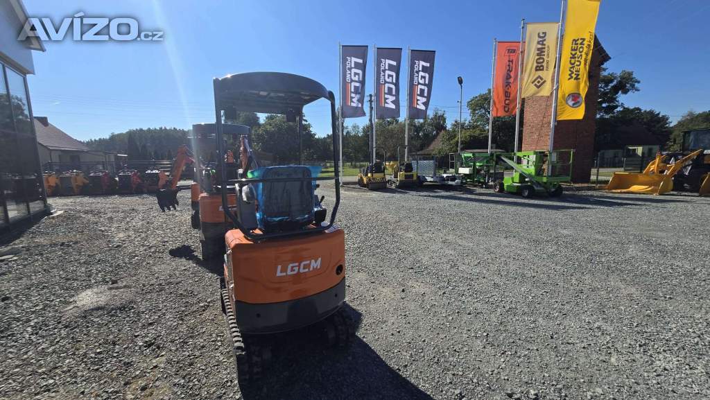 Foto inzerátu Minibagr LGCM LG12A 1,1 t Kubota +3 lžíce 20/40/80
