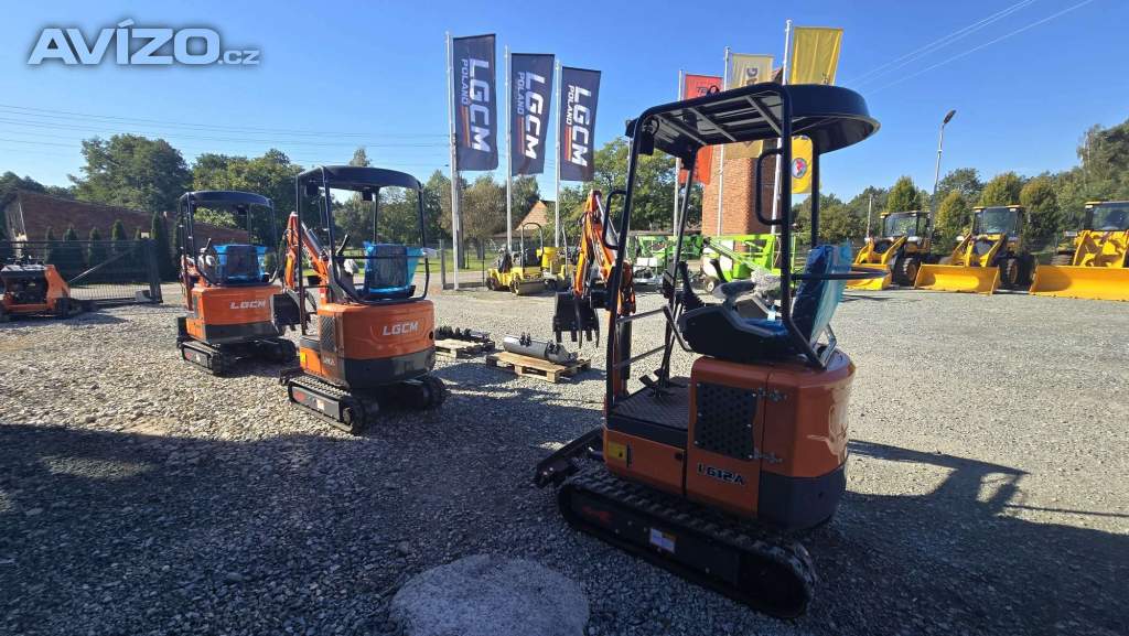 Foto inzerátu Minirypadlo Kubota LGCM LG12A s drapákem + 3 lžíce