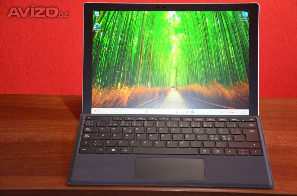 Microsoft Surface Pro 6 i5/8GB/SSD 256GB/záruka