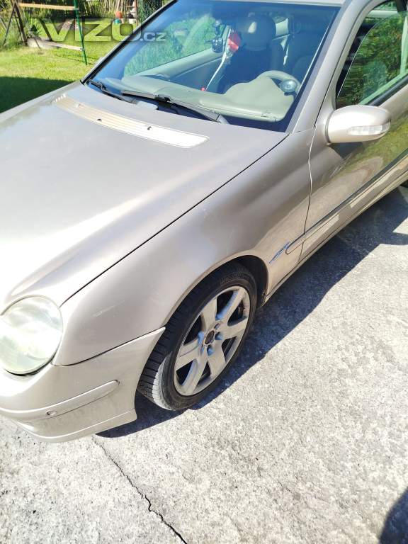 Foto inzerátu Mercedes C180