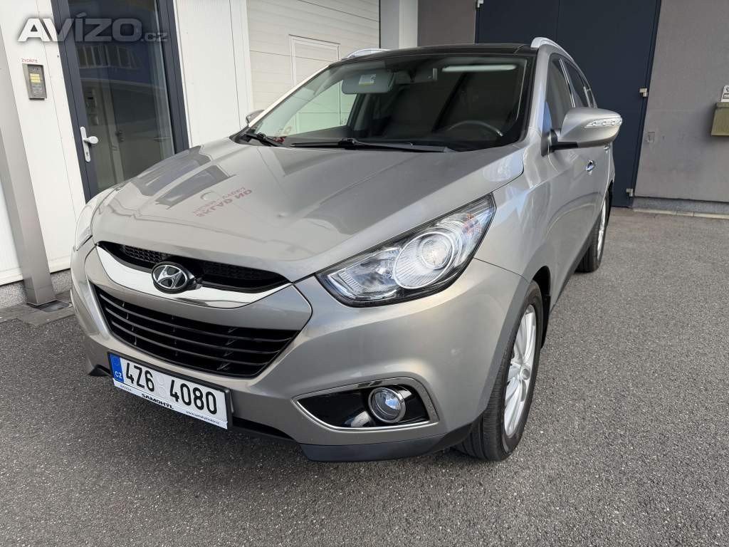 Foto inzerátu Hyundai iX35 2,0CRDi 135kw/184k 6MT 4x4 Trikolor