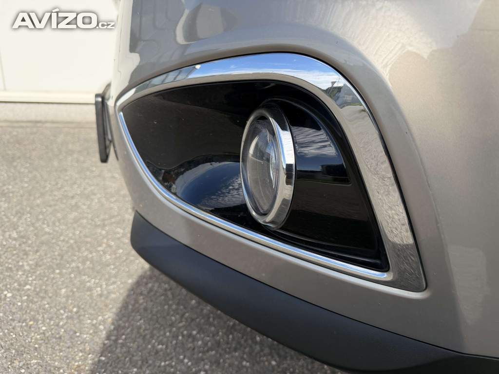 Foto inzerátu Hyundai iX35 2,0CRDi 135kw/184k 6MT 4x4 Trikolor