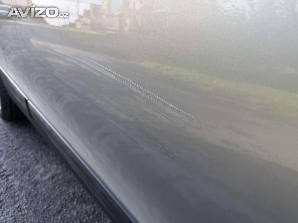 Foto inzerátu Hyundai iX35 2,0CRDi 135kw/184k 6MT 4x4 Trikolor