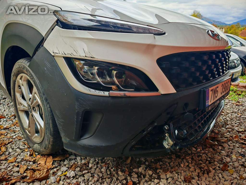 Foto inzerátu Hyundai Kona - bouraný 