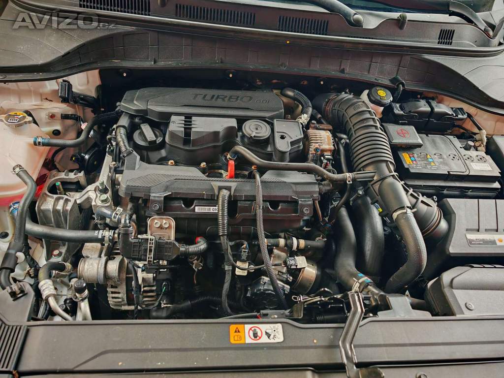 Foto inzerátu Hyundai Kona - bouraný 