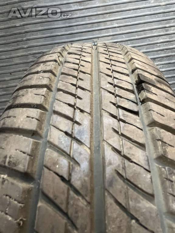 Foto inzerátu Skoro nejetá pneu 165/70 R13 (rezerva)
