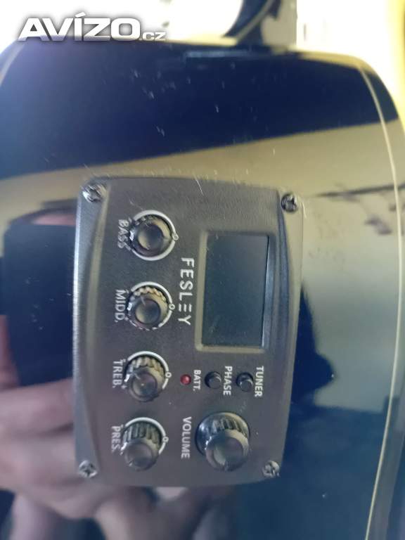 Foto inzerátu Elektroakustická 12-ti strunná kytara 