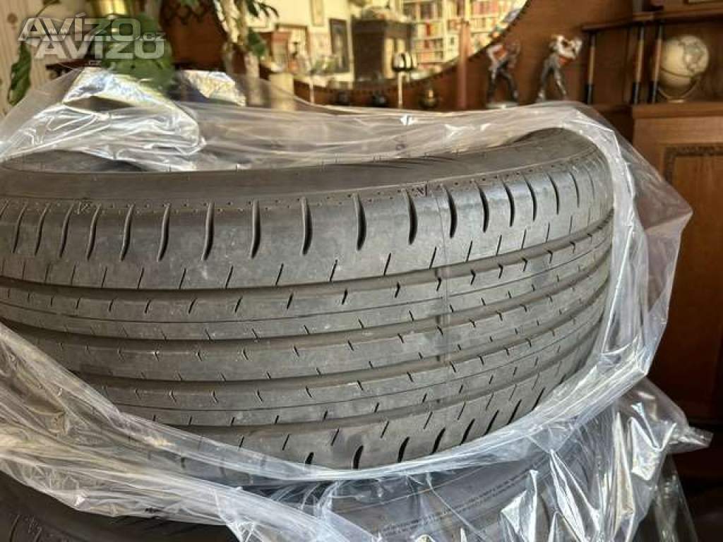 Foto inzerátu Pneumatiky Dunlop SP SPORT MAXX 225 / 55 R18