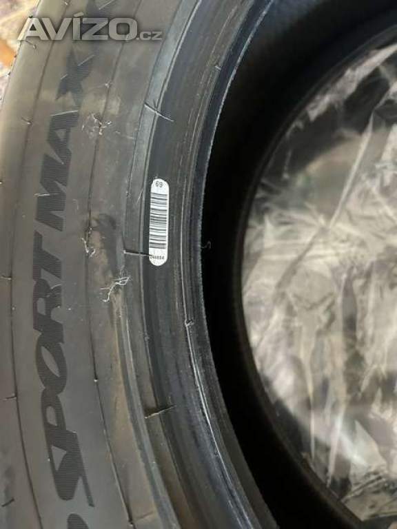 Foto inzerátu Pneumatiky Dunlop SP SPORT MAXX 225 / 55 R18