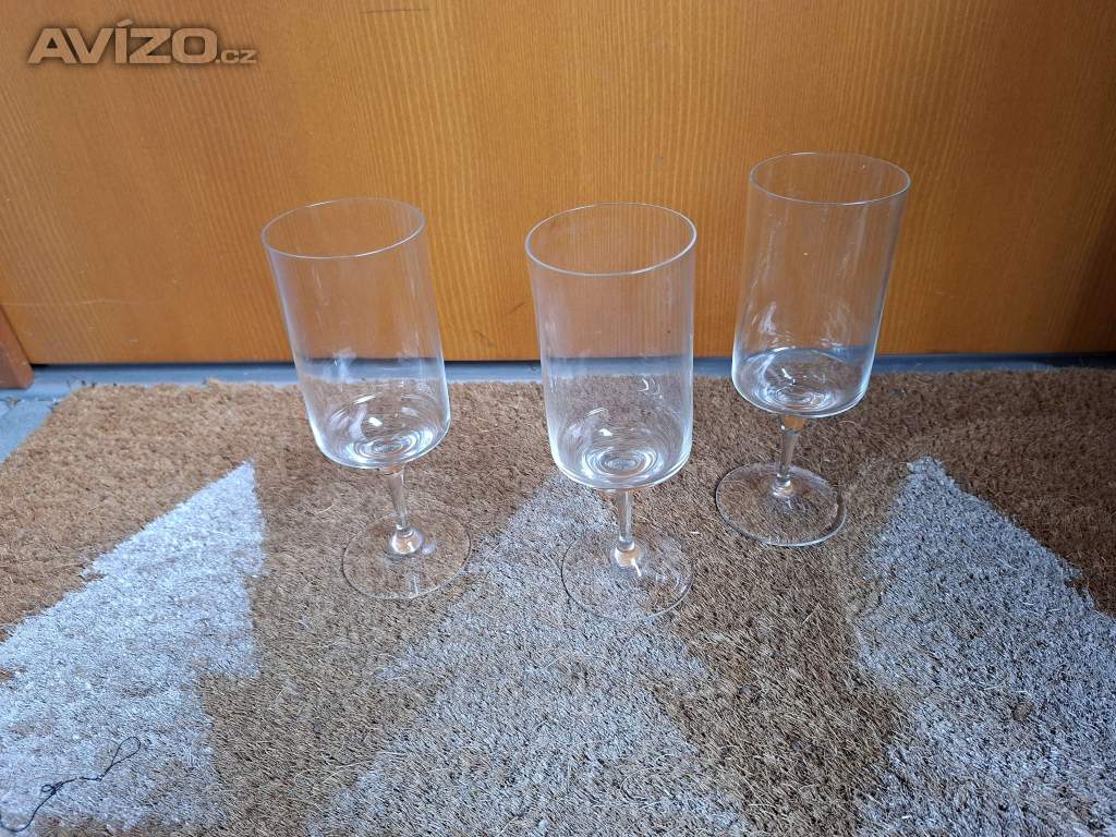 Foto inzerátu Kus za 3Kč nebo 100Kč za set
