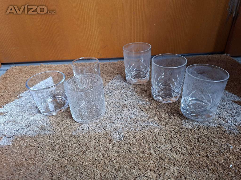 Foto inzerátu Kus za 3Kč nebo 100Kč za set