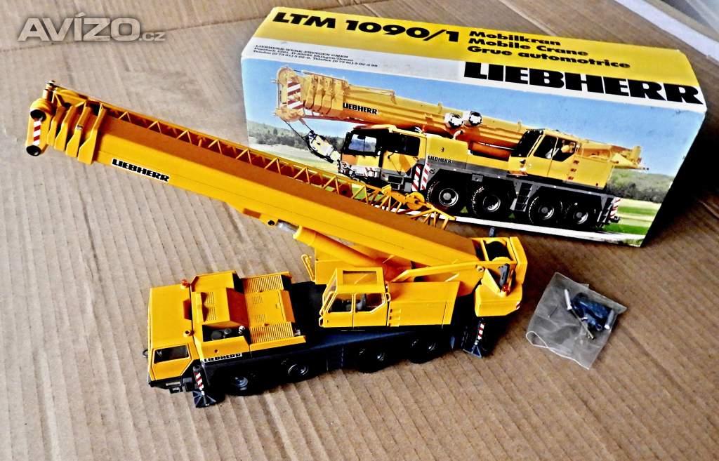 Foto inzerátu  Model autojeřábu Libher LTM 1090/1