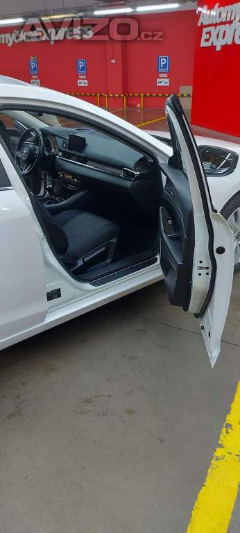 Foto inzerátu Prodám MAZDA 6, GH, 2.0i , 107 kW, 2019, NAV. 