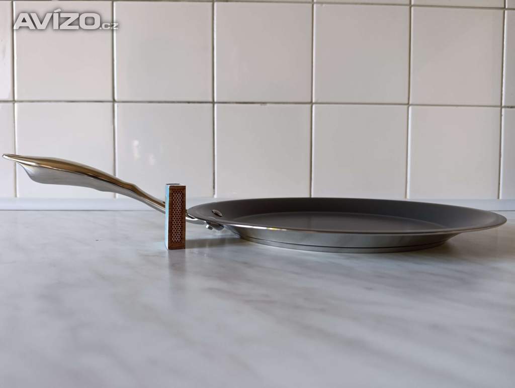 Foto inzerátu Tupperware Profi kolekce pánev na palačinky 28 cm 