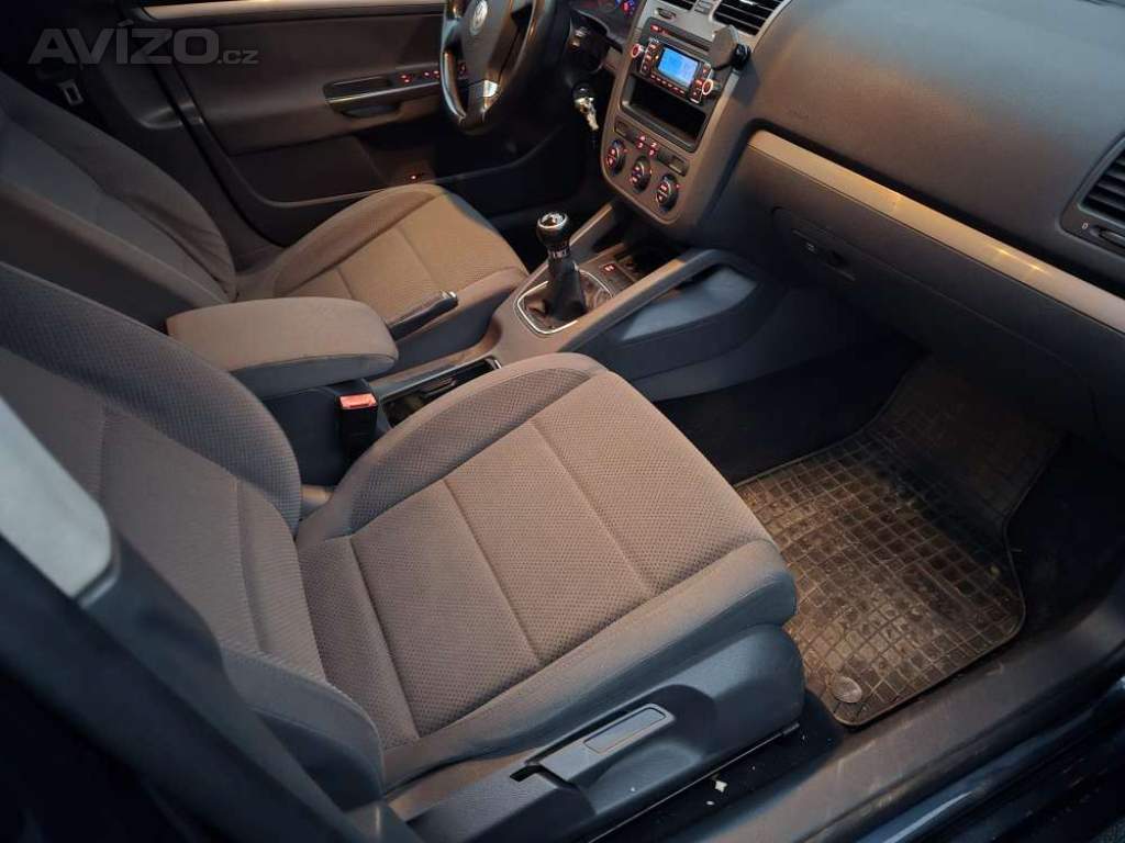 Foto inzerátu Prodám VW Golf 1,6V  75kw r.v.2008