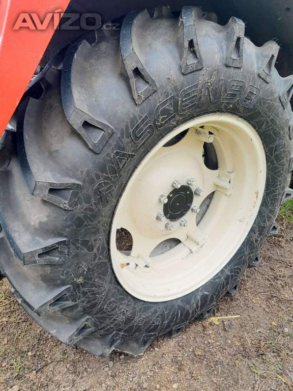 Foto inzerátu Zetor 7711