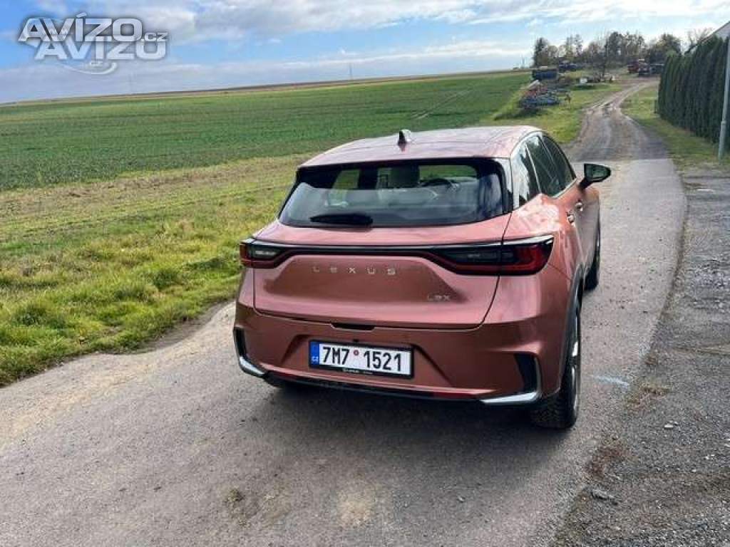 Foto inzerátu LEXUS LBX 1,5 HEV 67kW