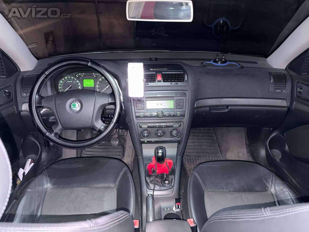 Foto inzerátu Škoda Octavie ll 1.6 mpi 75kw rok 2004