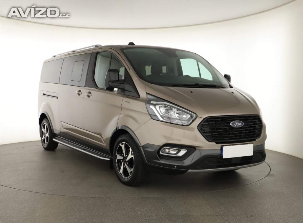 Ford Tourneo Custom 2.0 EcoBlue