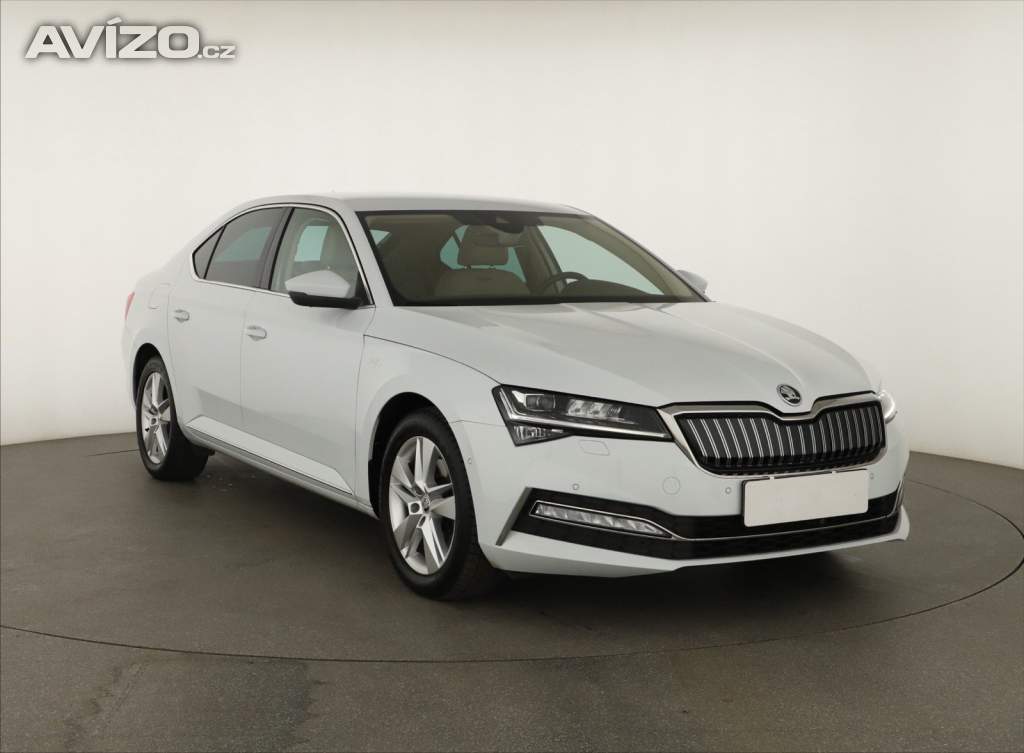 Škoda Superb iV 1.4 TSI PHEV