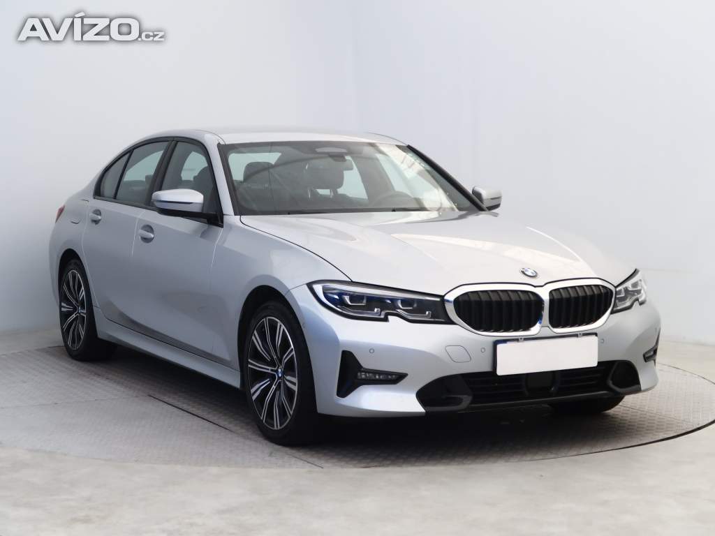 BMW Řada 3 330 e