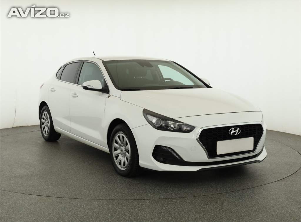 Hyundai i30 Fastback 1.6 CRDi