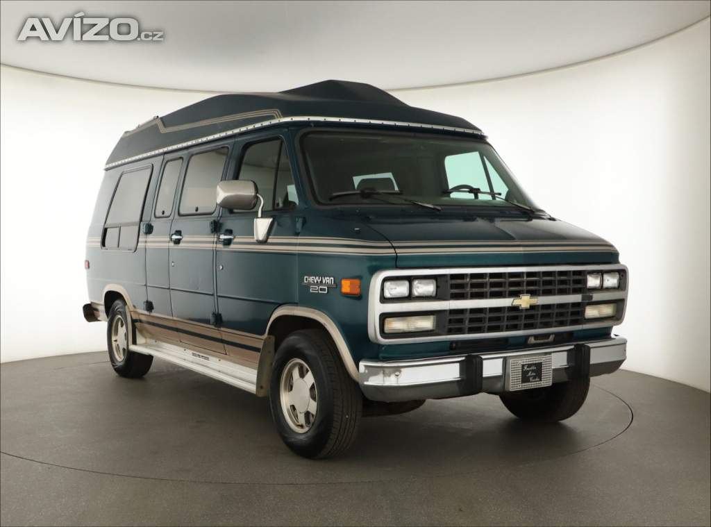 Chevrolet Chevy Van G20 5.7 V8 (350 cu. in.)