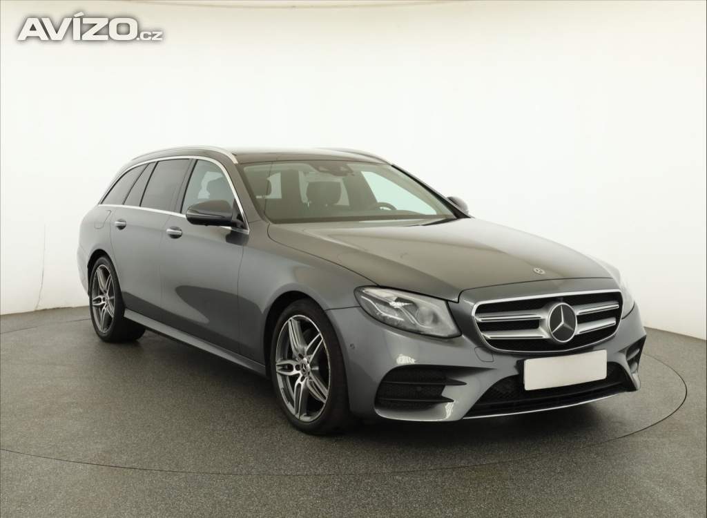 Mercedes-Benz Třídy E E 220 d 4MATIC