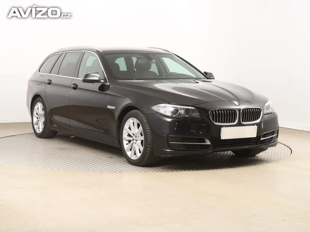 BMW Řada 5 520d xDrive