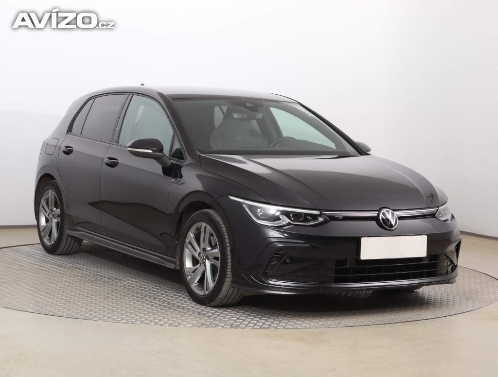 Volkswagen Golf 1.5 eTSI