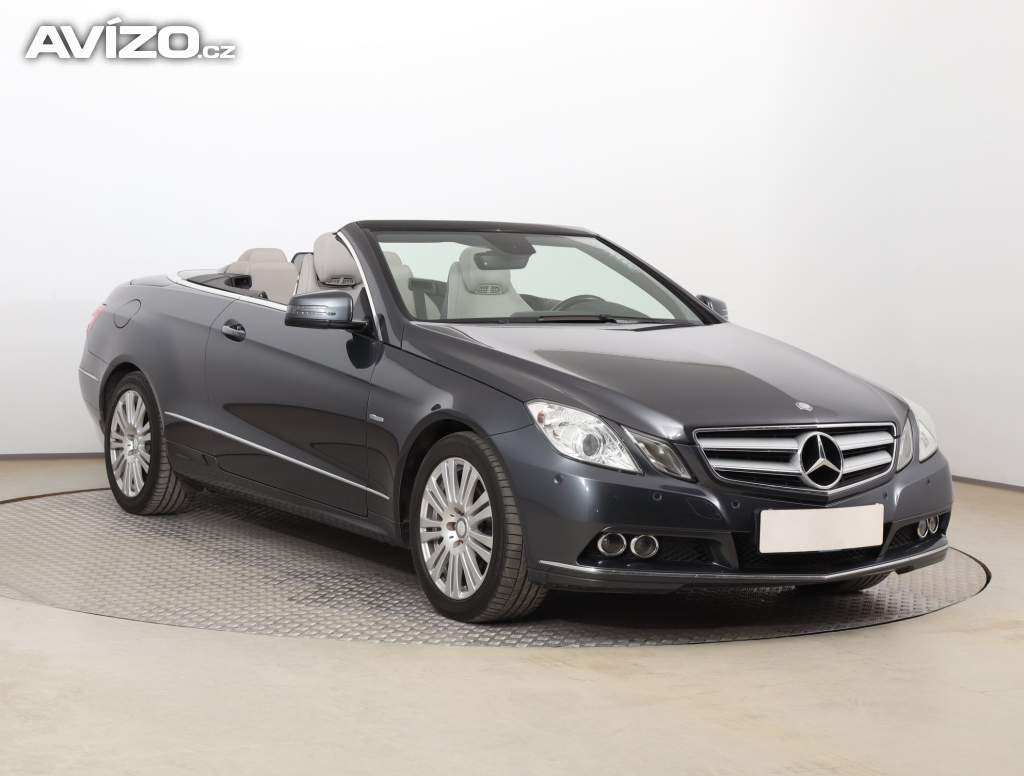 Mercedes-Benz Třídy E E 200